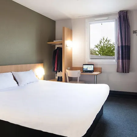 Otel Marne-la-vallee 2*